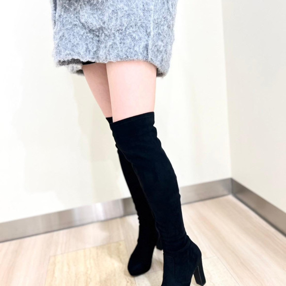 毎年大人気！！ニーハイブーツ！！