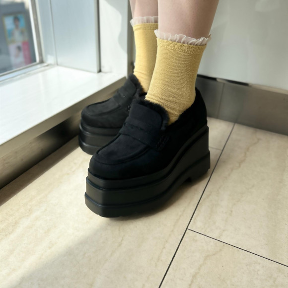 ボア付き厚底ローファー♪
