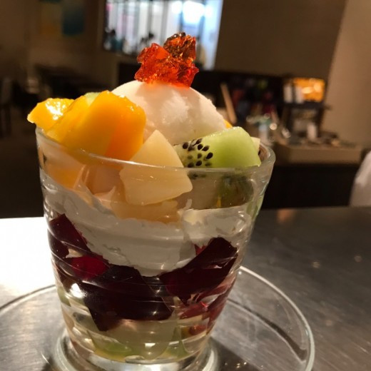 【期間限定】ももと紅茶のミニパフェ♪
