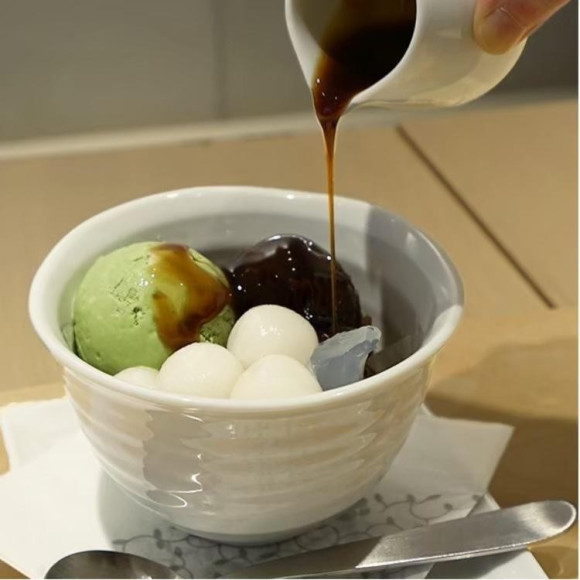 抹茶クリームあんみつ