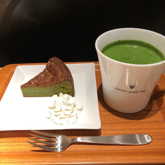 抹茶ガトーショコラ