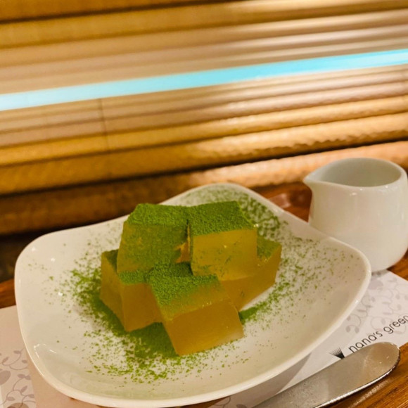 抹茶わらび餅