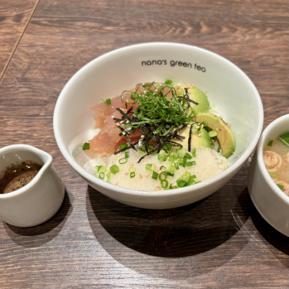 夏におすすめ！「もち鮪」のどんぶり！