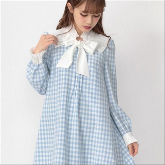 プリーツカラーギンガムaラインop アンクルージュ ショップニュース 仙台parco パルコ