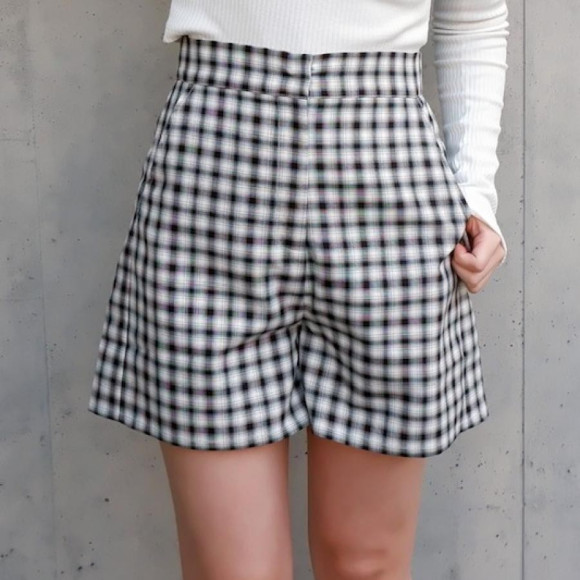 チェック柄ショートパンツ