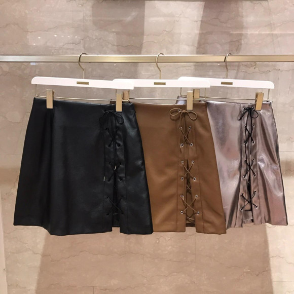 レースアップスカート♡