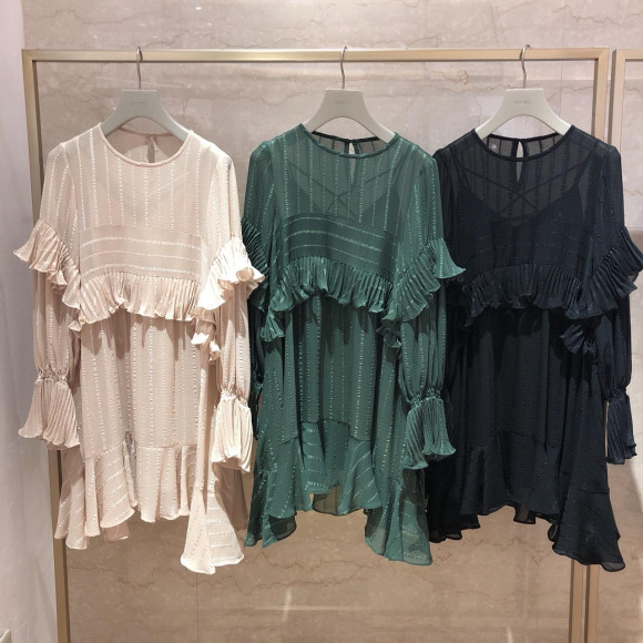 フリルチュニックブラウス♡