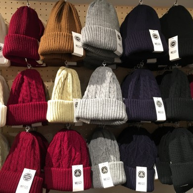 期間限定プライスダウン！ニットキャップが¥990+税