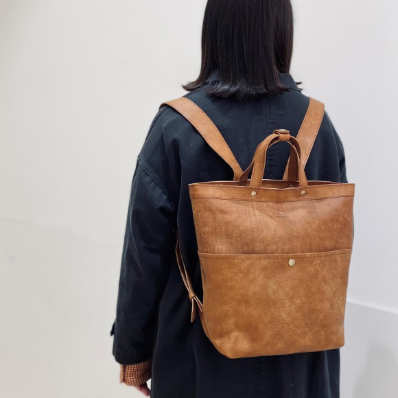 普段使いに最適！小さめリュックのご紹介