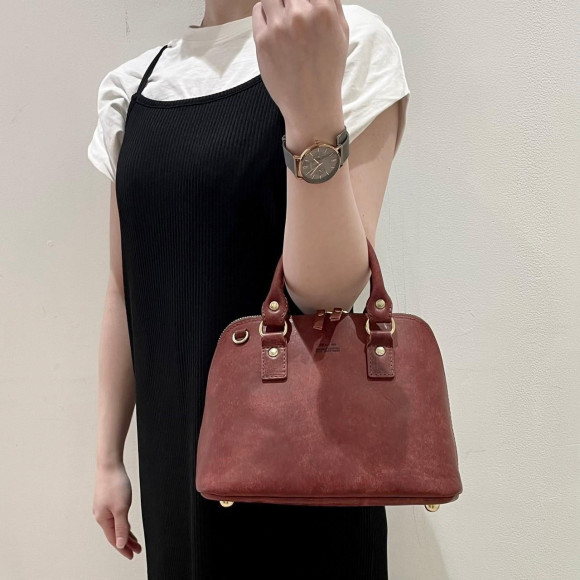 上品でお洒落な大人ミニトートバッグ