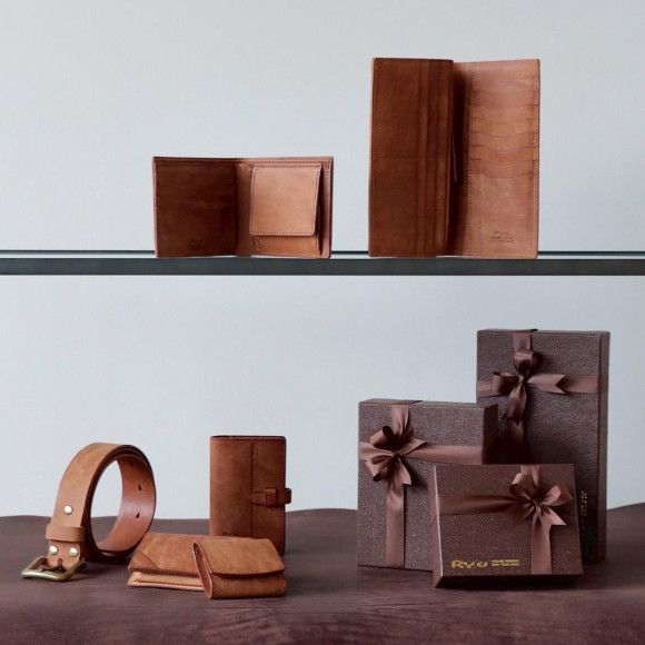 อีกนิดเดียวถึงวันพ่อ! อยู่ระหว่างการจัดของขวัญการห่อหุ้ม Service ฟรี!