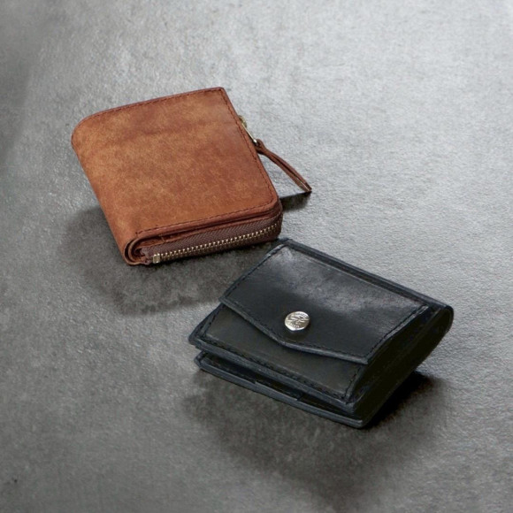 日常使い重視！考え抜かれた折財布をご紹介します‼