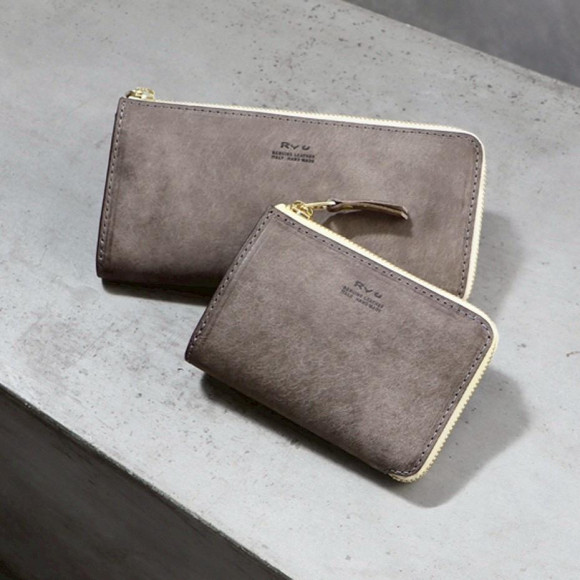 人気の大容量財布が各種入荷しております！！