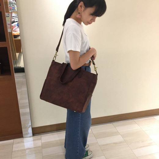かばん再入荷してます|дﾟ)