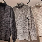 冬季经典的高领针织衫