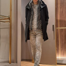 ビターでハードなファーコート