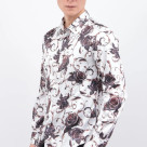 冬でもやっぱり柄シャツ