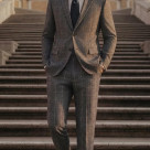 春にはジェントルマンな着こなしを