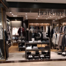 改装中でも営業中！！