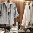 シャツと小物で始める初夏のファッション