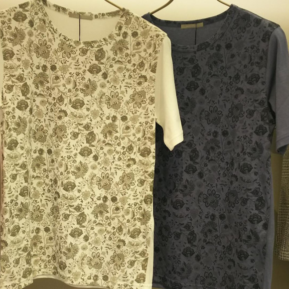 オシャレなTシャツ