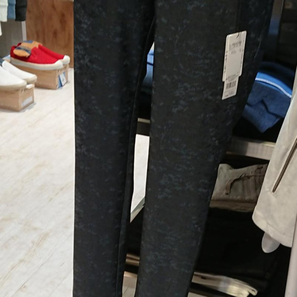 新作パンツ