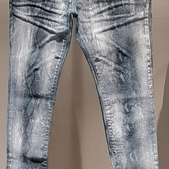 最強のデニムが貴方を待っている