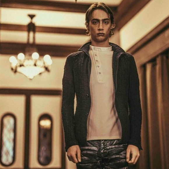 変形ポロで夏を満喫