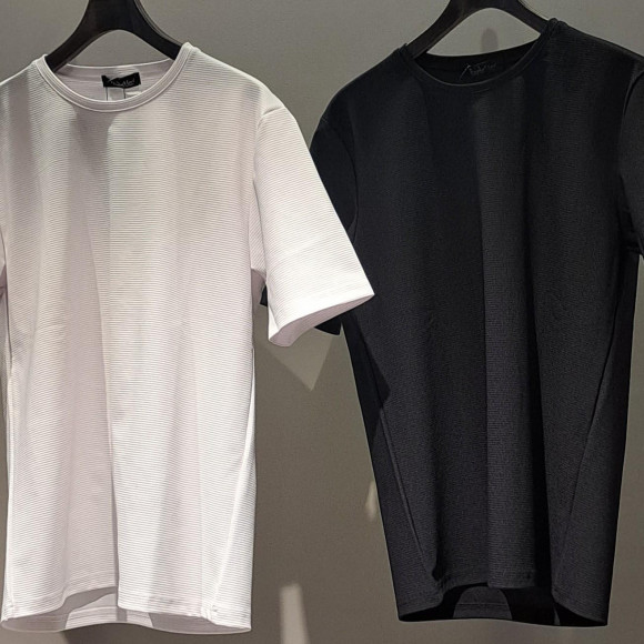 ごくありふれたラブソング、みたいなTシャツ