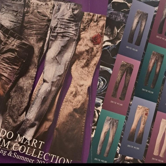 デニム、小物もセール中～！！