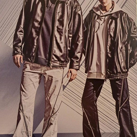 トルネードマートSライン新作レザー入荷！！