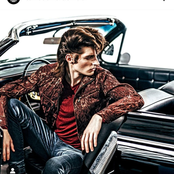 新作ブルゾンはザ・トルネードマート