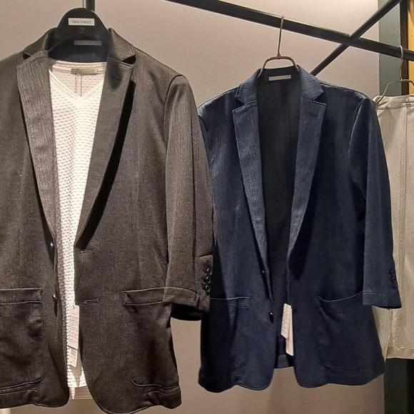 재킷을 입어 보자