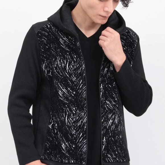 ニット？パーカー？