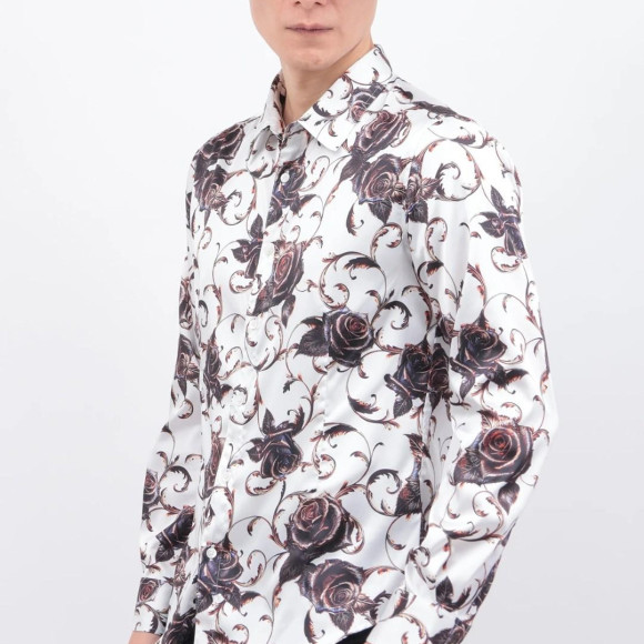 冬でもやっぱり柄シャツ