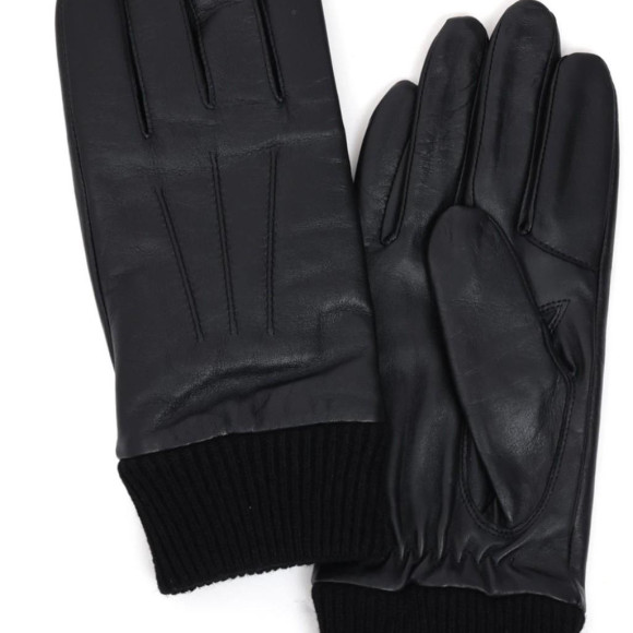 師走の暮れに防寒具を