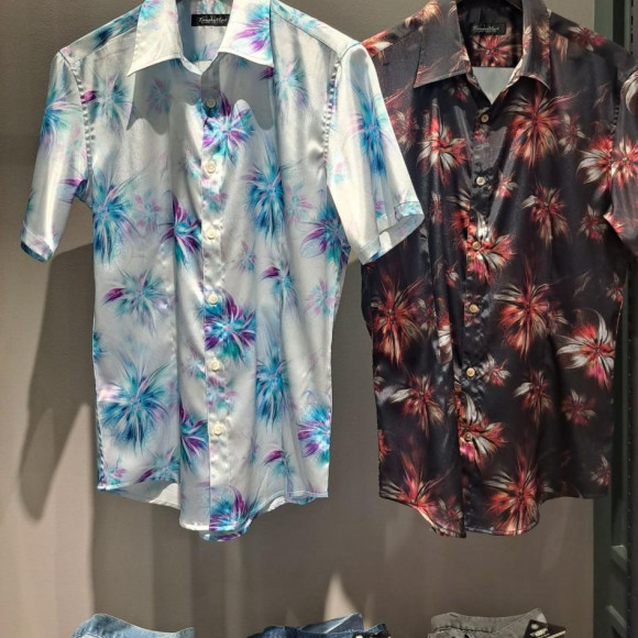夏の代名詞・柄シャツ入荷