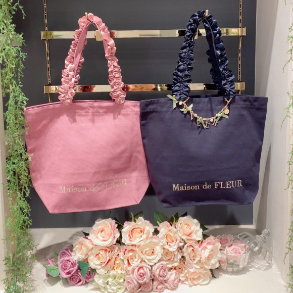 ✨帆布フリルハンドルトートバッグ✨