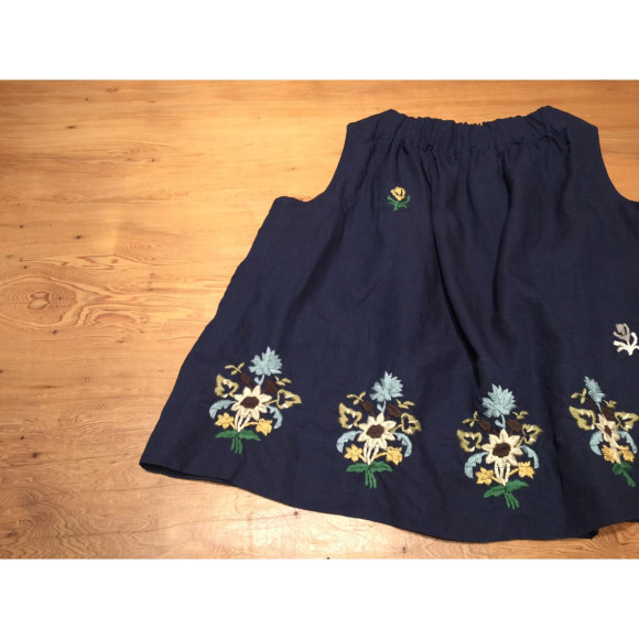 リネン刺繍シリーズ