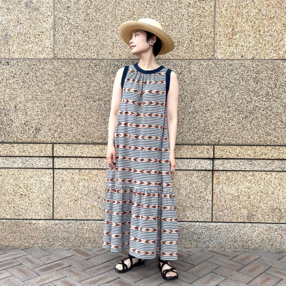 ジャカードボーダーのギャザードレス