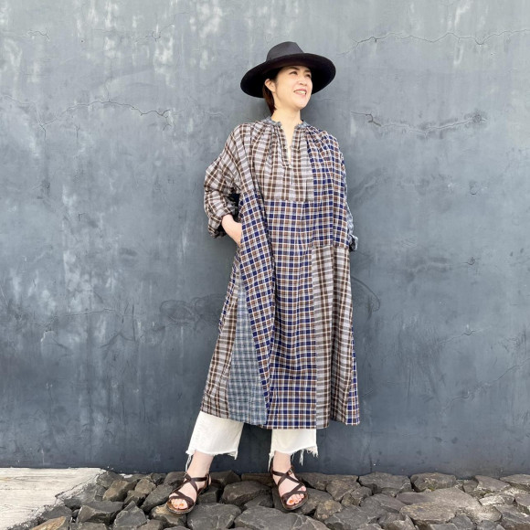 秋風カディミックスのスモックドレス