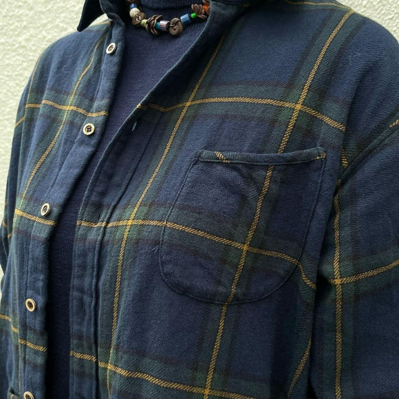 インドネルの908オーシャンボタンダウンシャツ