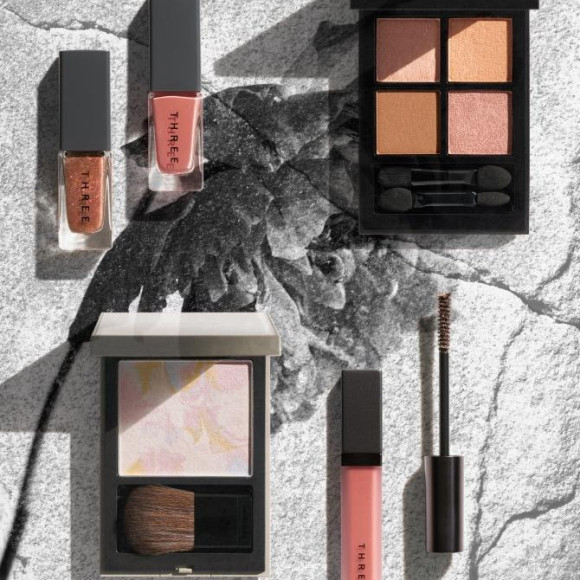 2025.7.30発売　 AUTUMN　MAKEUP　COLLECTION