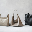 กระเป๋าทอทแบ็กขนนก