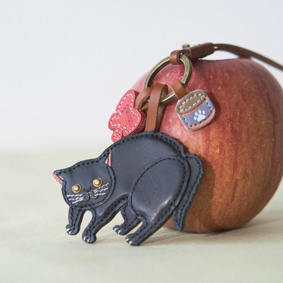 ワクワクチャーム『クロネコ』