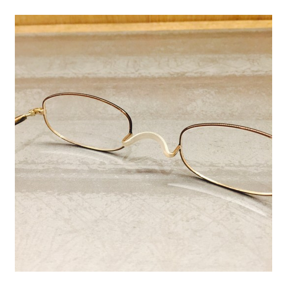 金子眼鏡 T452R 井戸多美男作（桐箱つき） （金子眼鏡KANEKO OPTICAL  