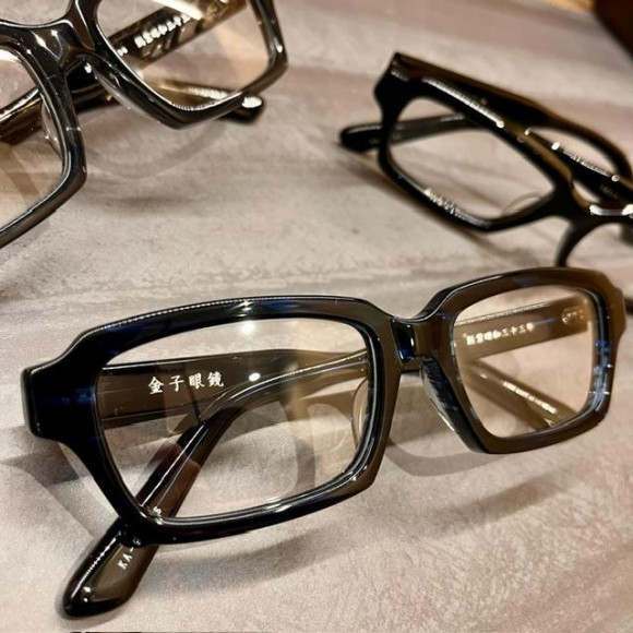 【スクエア型】新作入荷いたしました！