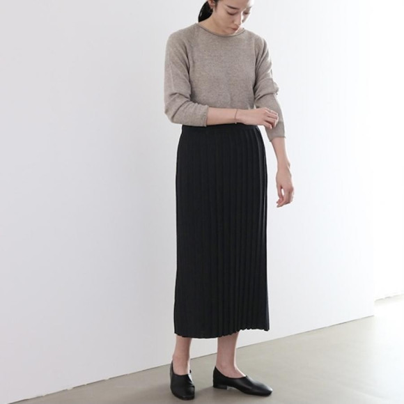 【PARCO ONLINE STORE】エクストラファインウールプリーツスカート / D