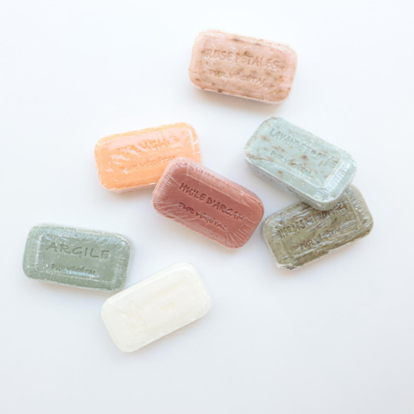 Vegetable Soap / SAVONNERIE DE BORMES