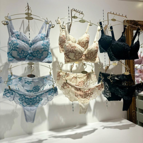 ★STEP1ウェンディタイプ新作入荷★